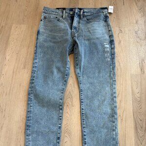 GAP Flex Slim Taper Jeans - Size 31x30